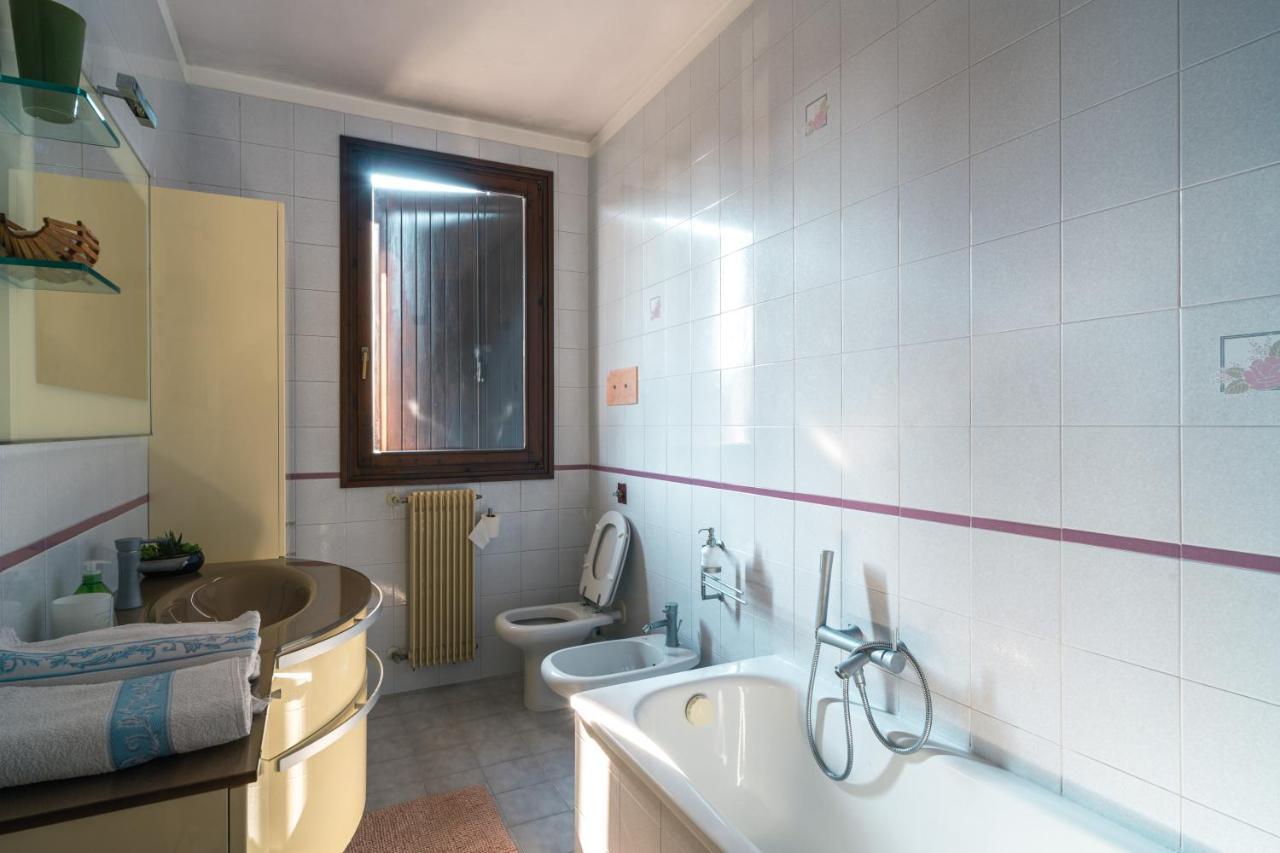Apartament Te Vojo Ben -Furnished Flat- Santa Maria Di Sala Zewnętrze zdjęcie