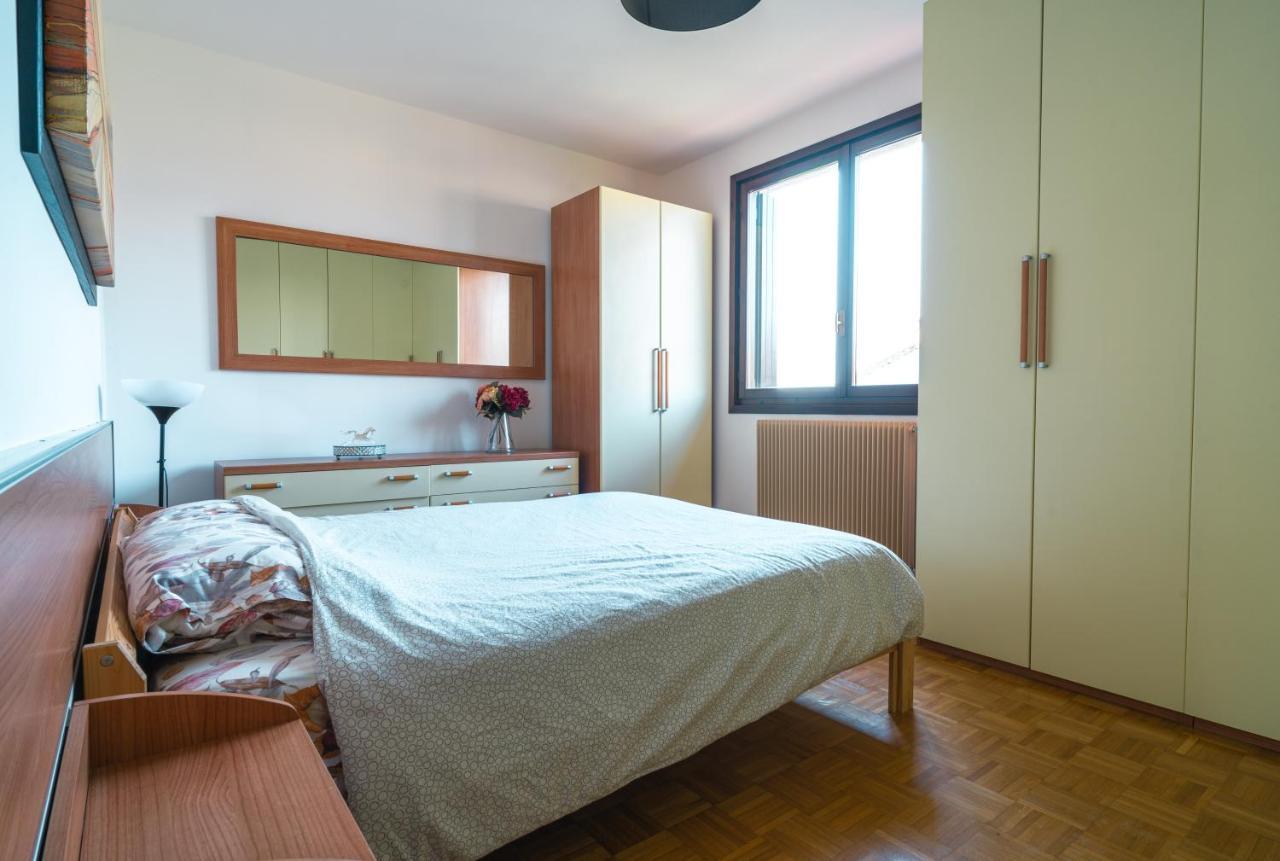 Apartament Te Vojo Ben -Furnished Flat- Santa Maria Di Sala Zewnętrze zdjęcie