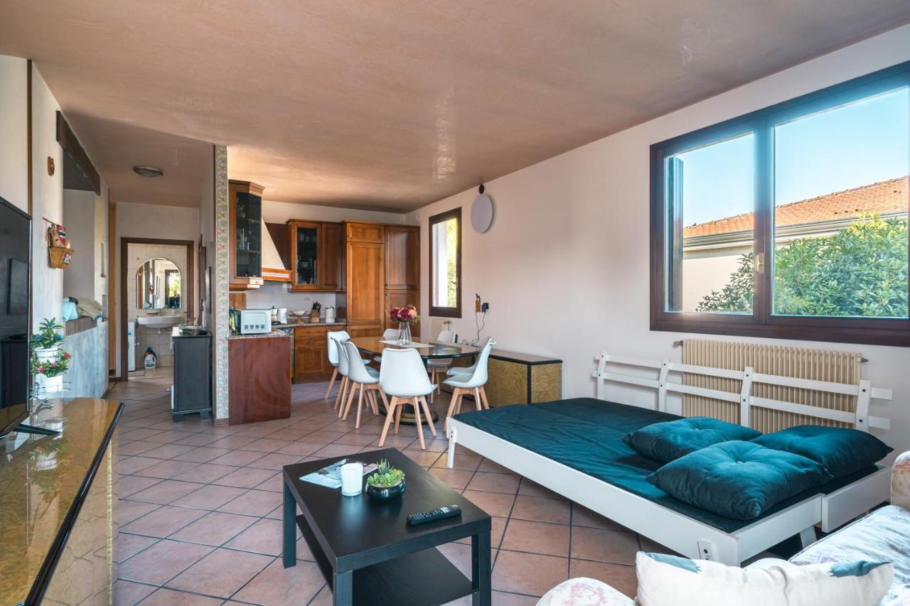 Apartament Te Vojo Ben -Furnished Flat- Santa Maria Di Sala Zewnętrze zdjęcie