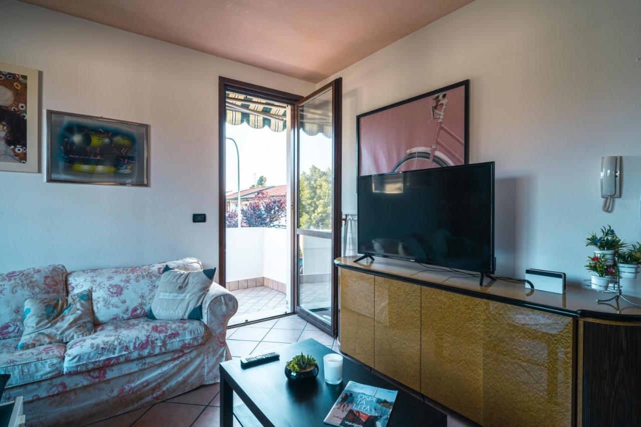 Apartament Te Vojo Ben -Furnished Flat- Santa Maria Di Sala Zewnętrze zdjęcie