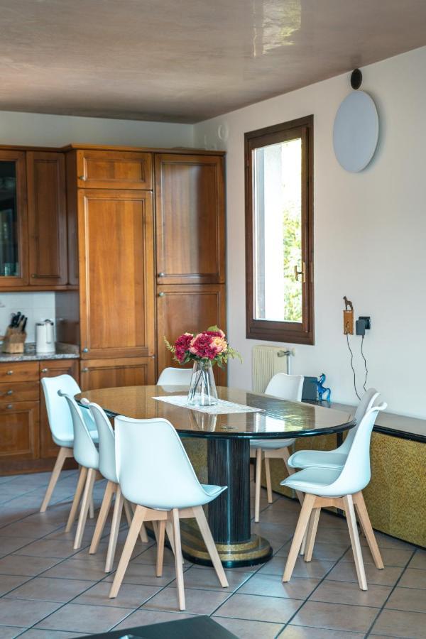 Apartament Te Vojo Ben -Furnished Flat- Santa Maria Di Sala Zewnętrze zdjęcie